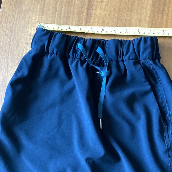 Lululemon skirt - Picture 8 of 8